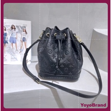 YoyoBrand - Tas selempang wanita model serut seri 0085 produk import tas kulit wanita