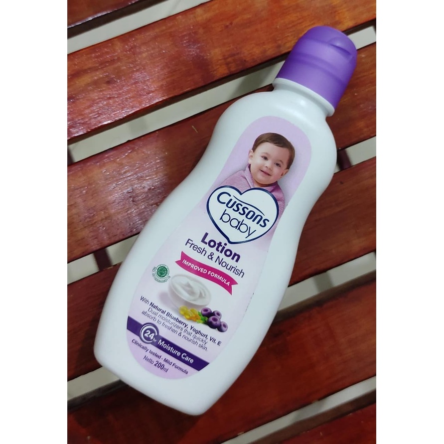 Cussons Baby Lotion Bayi Ukuran 200 ML / Soft &amp; Smooth / Fresh &amp; Nourish / Mild &amp; Gentle