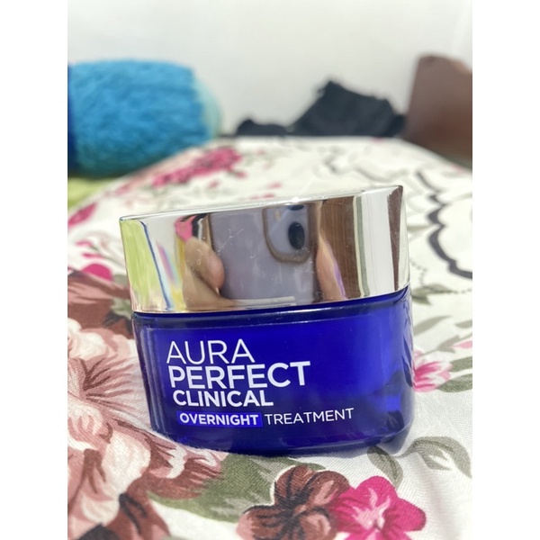 preloved Loreal Paris aura perfect clinical day & Night cream