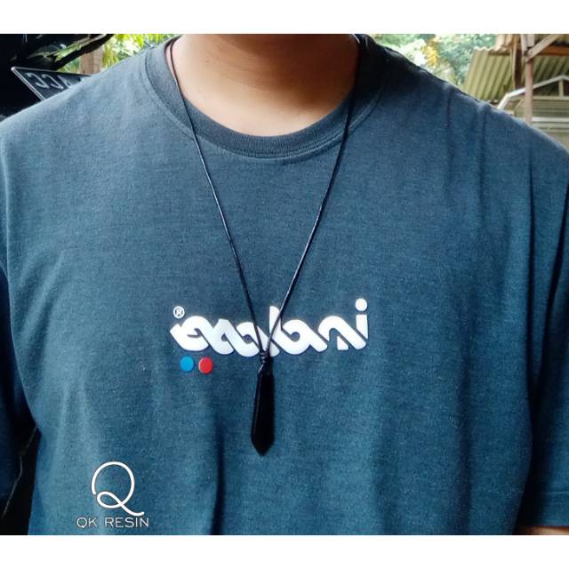 model lancip / KALUNG RESIN HITAM HAND MADE / QK RESIN / LIONTIN / HANDMADE / KEKINIAN / KEREN / COW