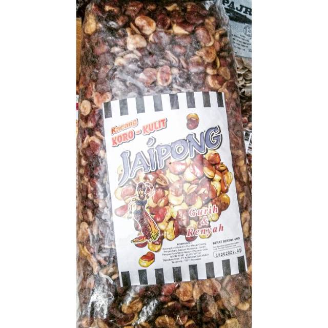 

Kacang Koro Kulit Gurih Asin berat 1 Kg Cemilan khas cirebon