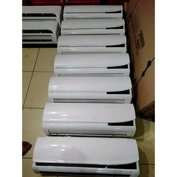 kipas angin ac 2pk 2,5pk polos + remot