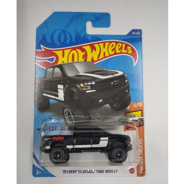 DIecast Hot Wheels 19 CHEVY SILVERADO TRAIL BOSS LT Hitam HW Hotwheels Pickup Mobil Mainan Anak