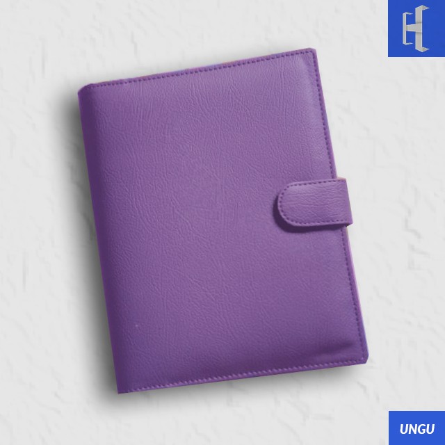 

Binder Ungu Polos 26 Ring Kertas B5