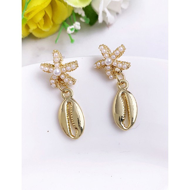 LRC Anting Tusuk Fashion Gold Alloy Pearl Starfish Earrings F68406