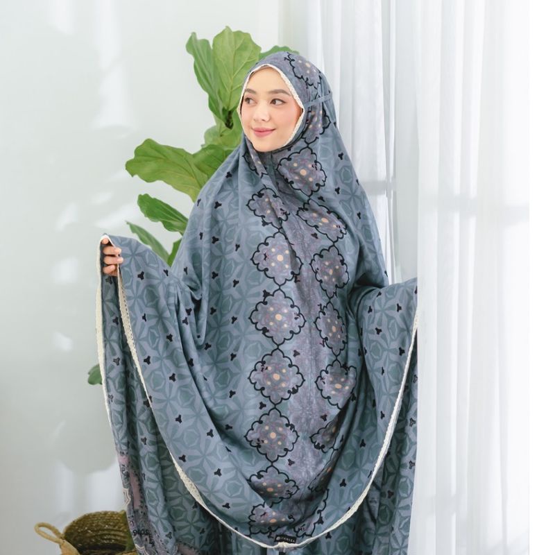 MUKENA ZIANISA BORDER AAEDAH SERIES ALLSIZE