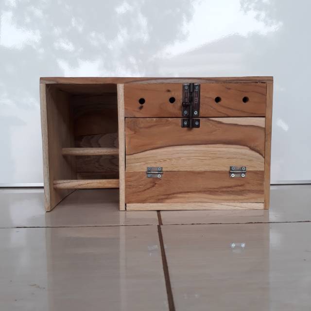 Glodok love bird model teras