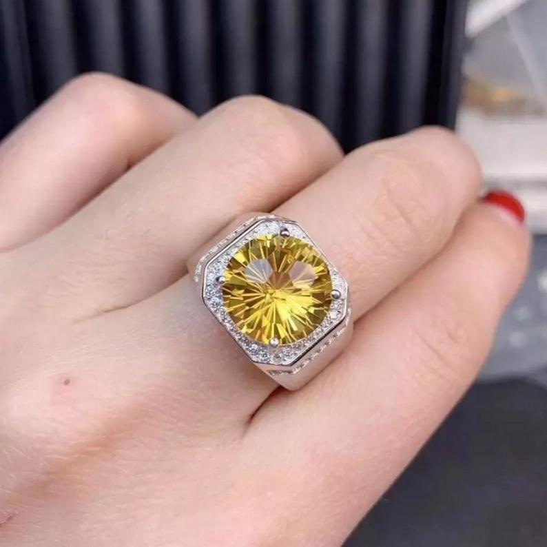 Cincin Silver Platinum Hias Batu Permata Kristal Champagne Untuk Pria / Wanita