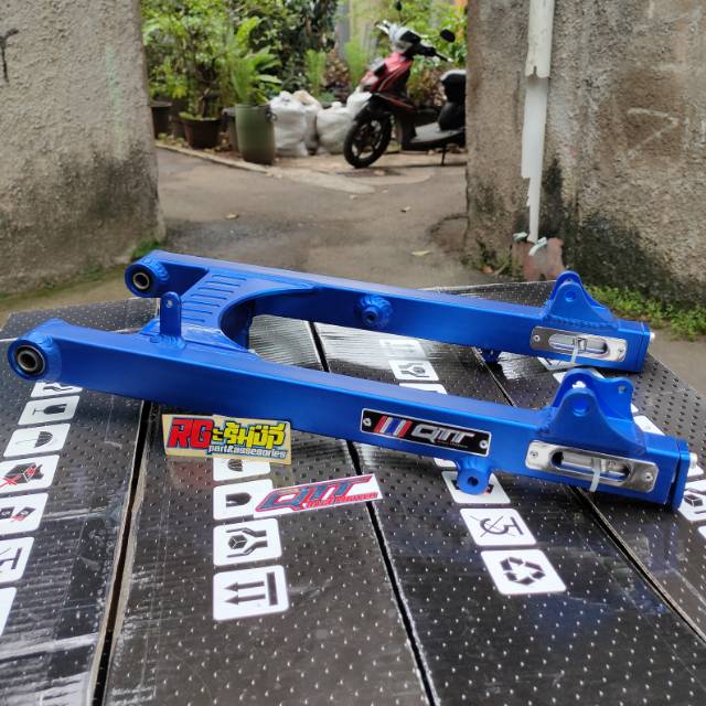 Arm QTT racing blue biru spark 115 jupiter, vega, fizr, CB short model kotak original thailand