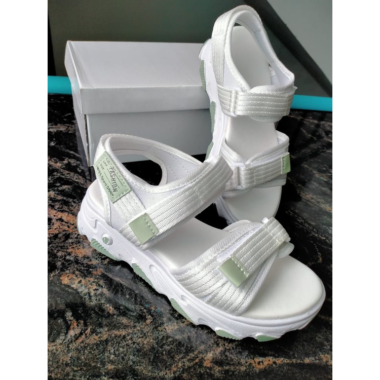 Sandal wanita DBLTOP 815