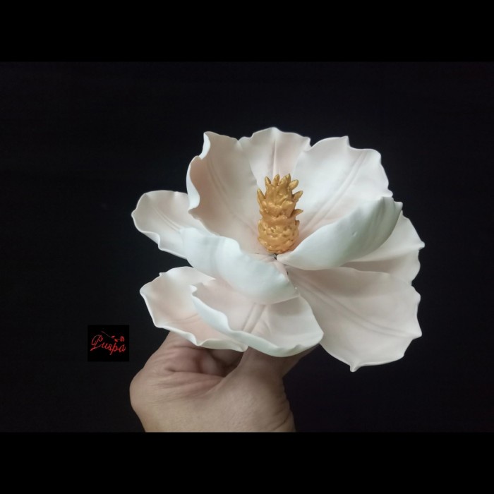 

(426/PDMAG2)Gumpaste Flower Sugar Flower/Bunga Gumpaste Magnolia