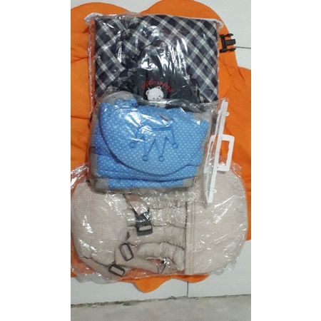 selimut bayi dan gendongan
