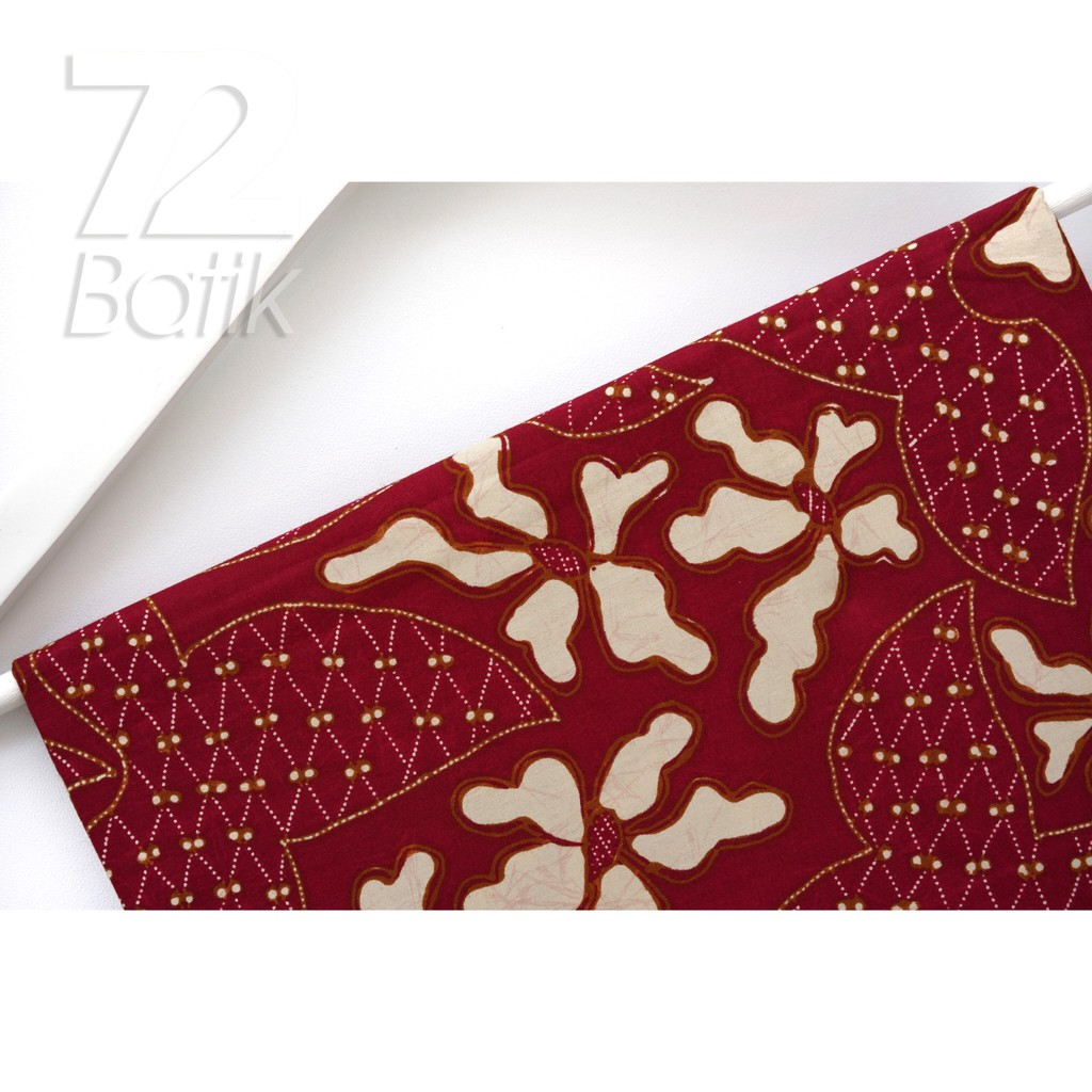 BATIK COUPLE KELUARGA  Kemeja Rok Lilit Instan Batik Pria Lengan Pendek Slimfit Premium Merah Maroon 722405 Cap 72 - Baju Kemeja Atasan Pakaian Batik Couple Cople Pria Cowok Laki Laki Remaja Keluarga Lengan Pendek Modern Slimfit Premium Kekinian