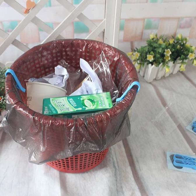 Klip Jepitan Plastik Tong Tempat/Bak/Tong Sampah / Clip Plastik Sampah