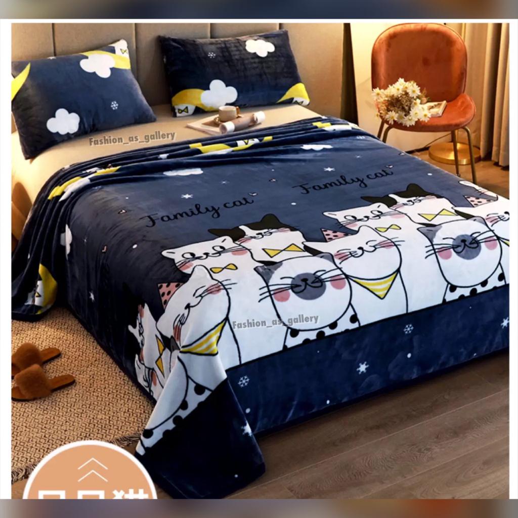 Selimut Bulu Halus 150x200 Motif Dewasa Paling Keren Terlaris Termurah Asriyasashii Berkualitas-KUCING PUTIH 150