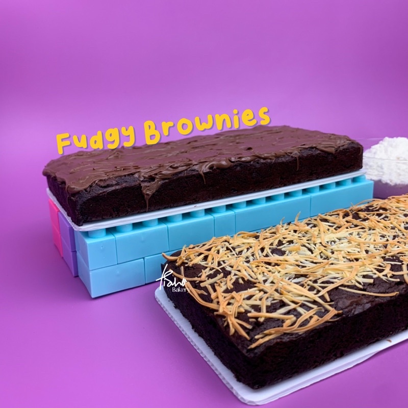 

Fudgy Brownies Panggang Cokelat Topping Nutella Cheesecake Almond