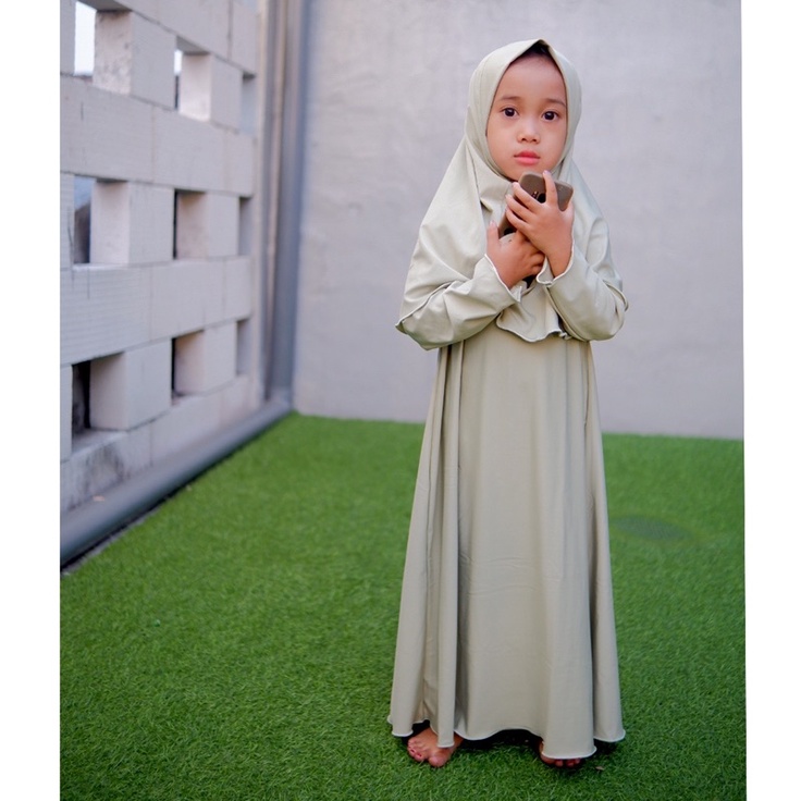 Crucil Jilbab Polos (M, L, XL) 3-8th