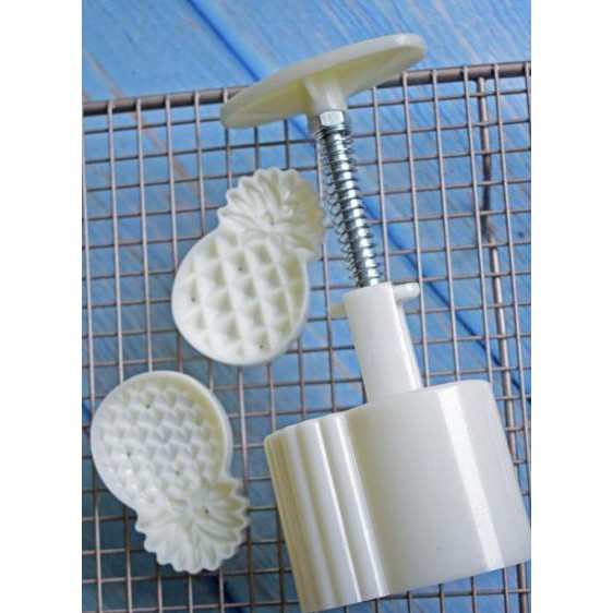 Cetakan Nastar Nanas - KECIL (30gr)