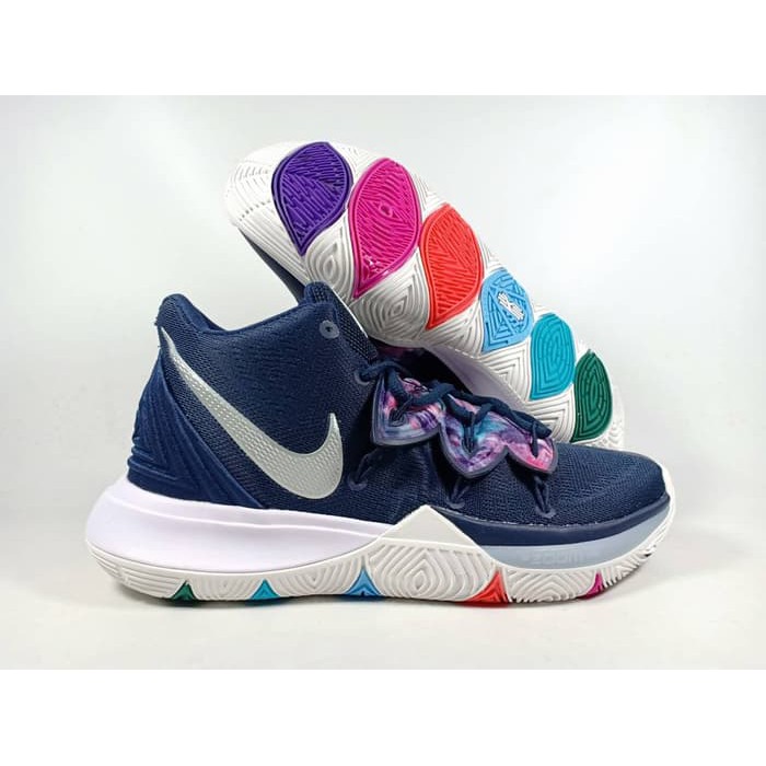 Sepatu Basket Kyrie 5 Galaxy