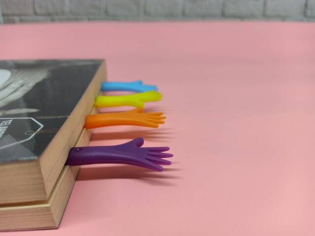 Pembatas buku || bookmark edisi handy