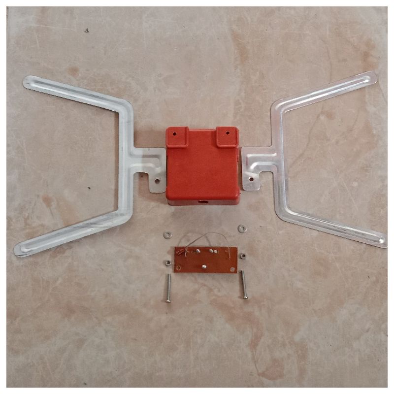 Driven Bentuk X dipul Antena Goceng PF 5000 Merah