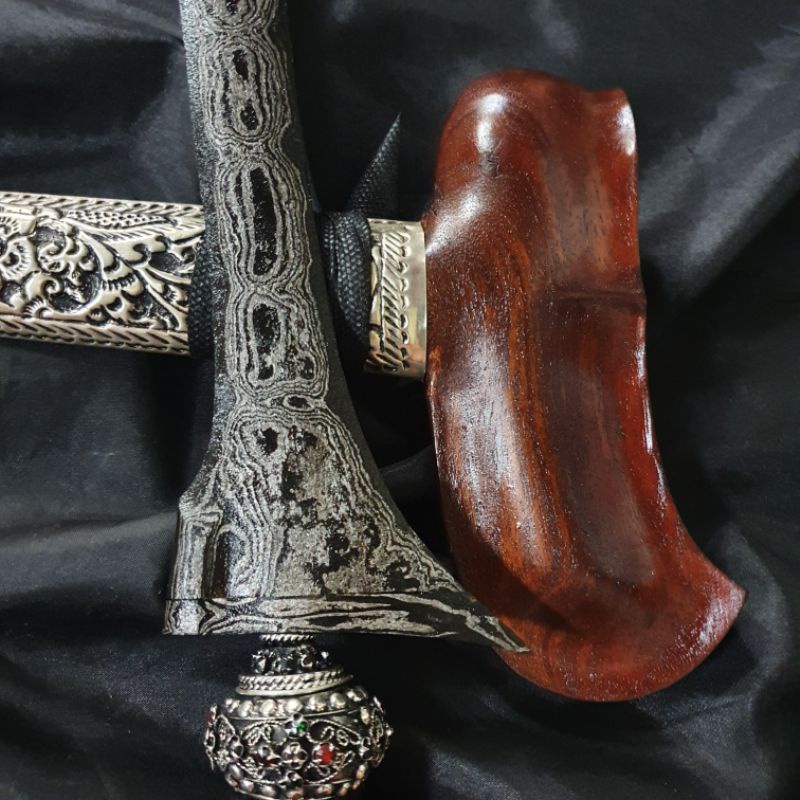 Keris Brojol V Pamor Bendo Segodo