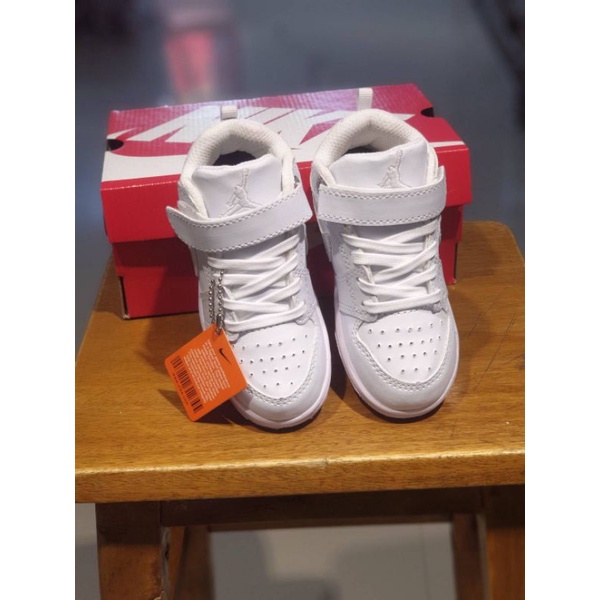 SEPATU JORDAN ANAK LAKI LAKI PEREMPUAN LOW PUTIH PREMIUM HIGH QUALITY SEPATU JORDAN ANAK
