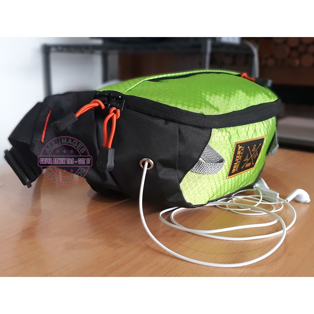 BELIZER Tas Pinggang Pria Distro Terbaru 2022 Waistbag Cowok Tas Selempang Soren Laki Headset Port