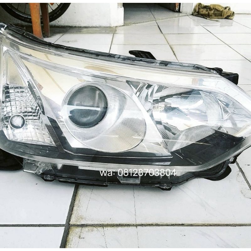 headlamp avanza veloz 2017