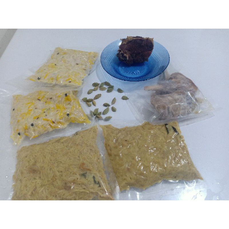 

nasi mandhi kebuli instan/ frozen