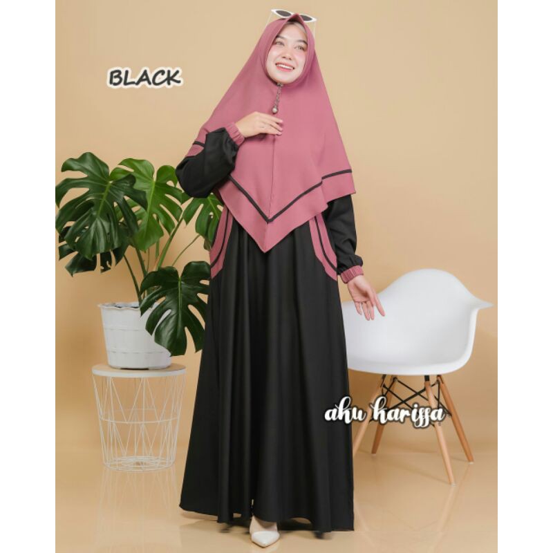 Aku karissa Adela set