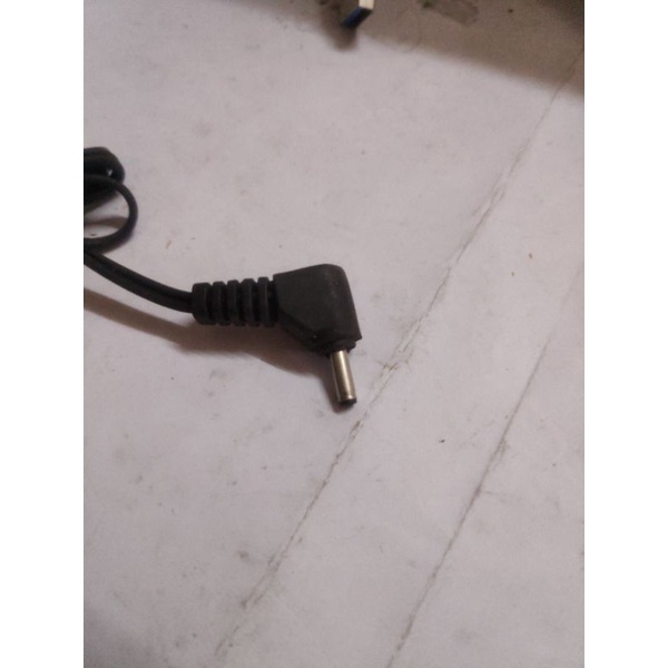Charger Casan hp Motorola Jadul GSM sesuai foto bulat