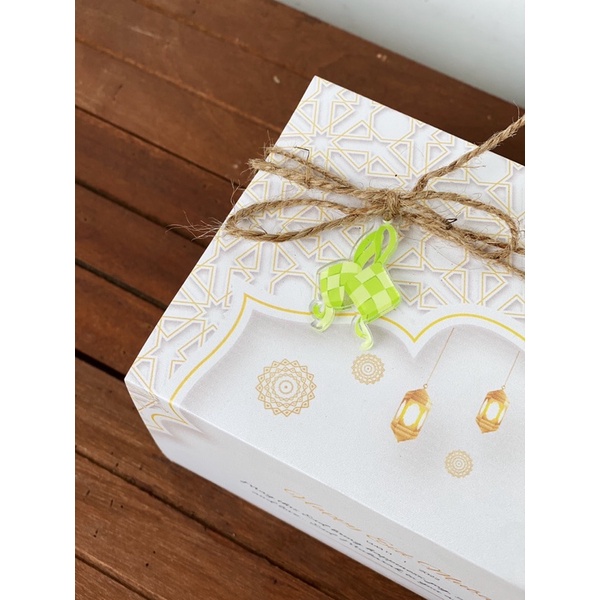 

tag lebaran bentuk kupat acrylic tag idul fitri hampers 1 pack isi 10 pcs