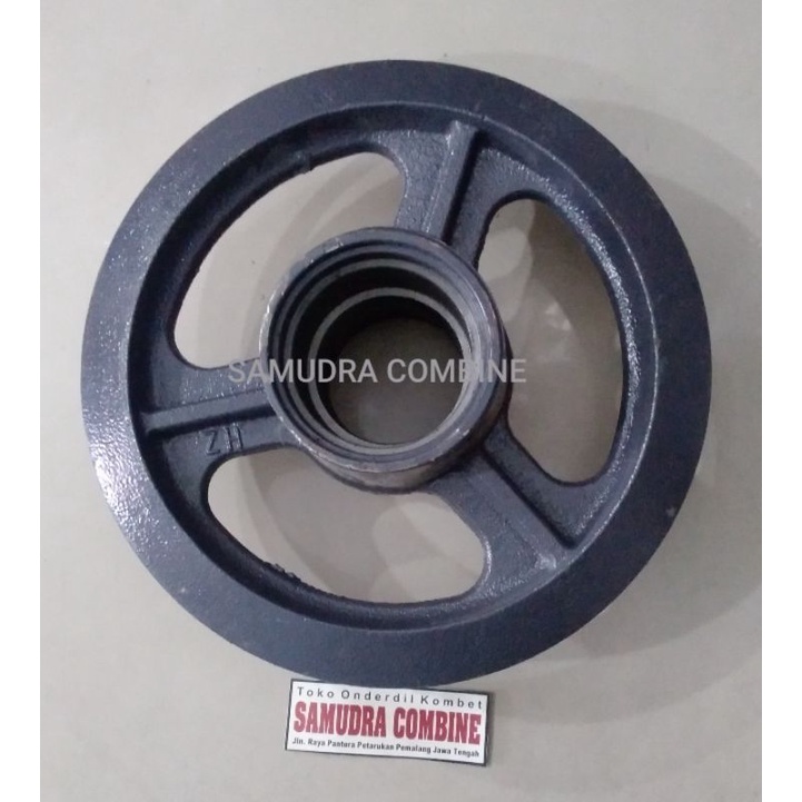 idller gir bulan kosongan bimo combine harvester / mesin panen padi / kombet