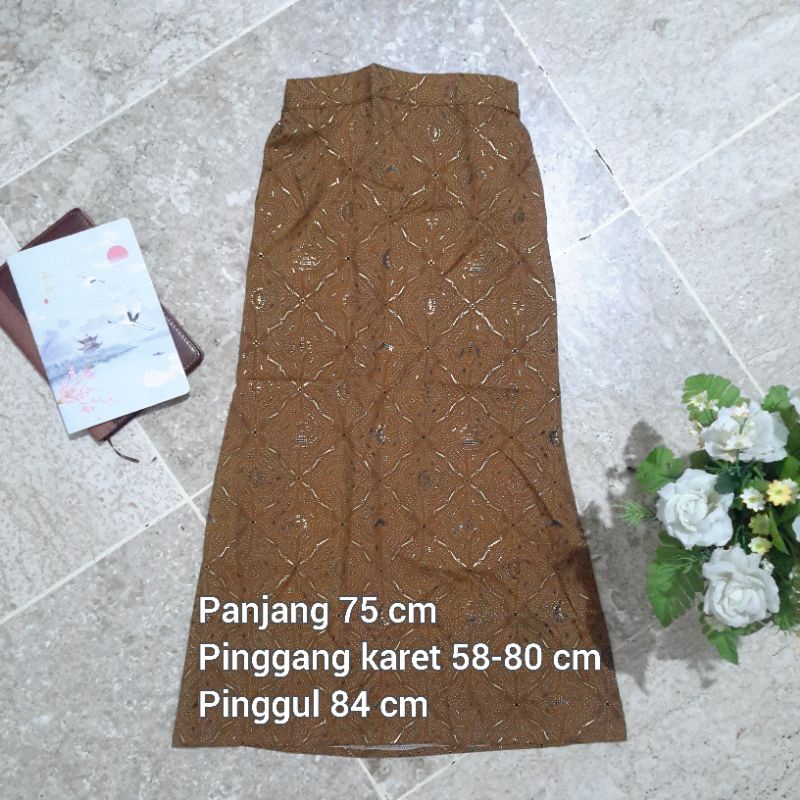 Rok batik remaja