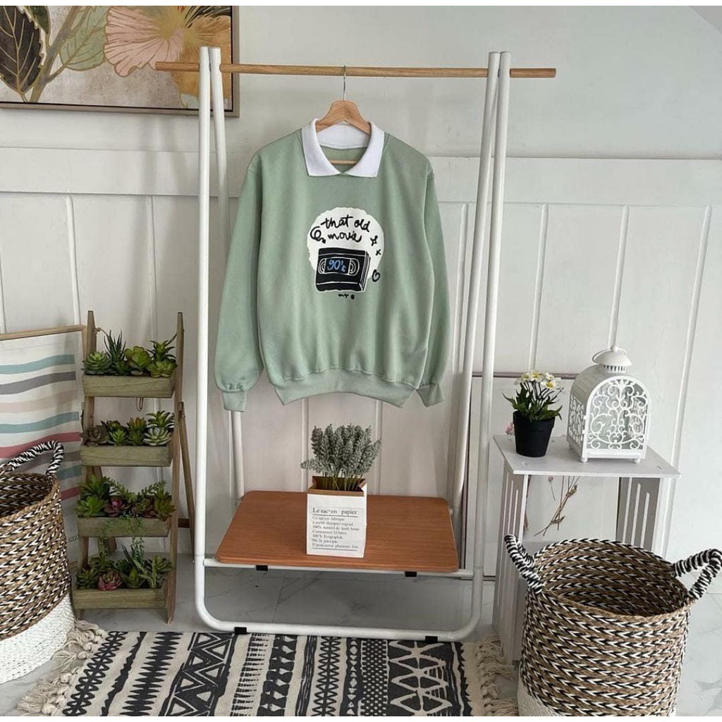 BEFAST - ZFS OOTD Wanita Sweater HLIYA / MOVIE SWEATER FLEECE OVERISIZE / Sweater Wanita Motif / Sweater Keluaran Terbaru 2021 / Sweater Remaja Kekinian / Sweater Model Korean / Sweater Kerah / Sweater Trendy / Fashion Wanita Sweater