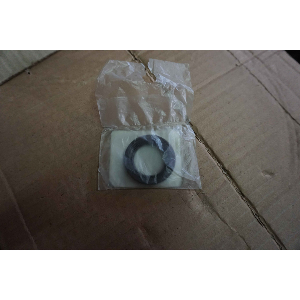 Oil Seal Oli Gearbox Transmisi Manual Suzuki Ertiga Aerio ASLI SGP!