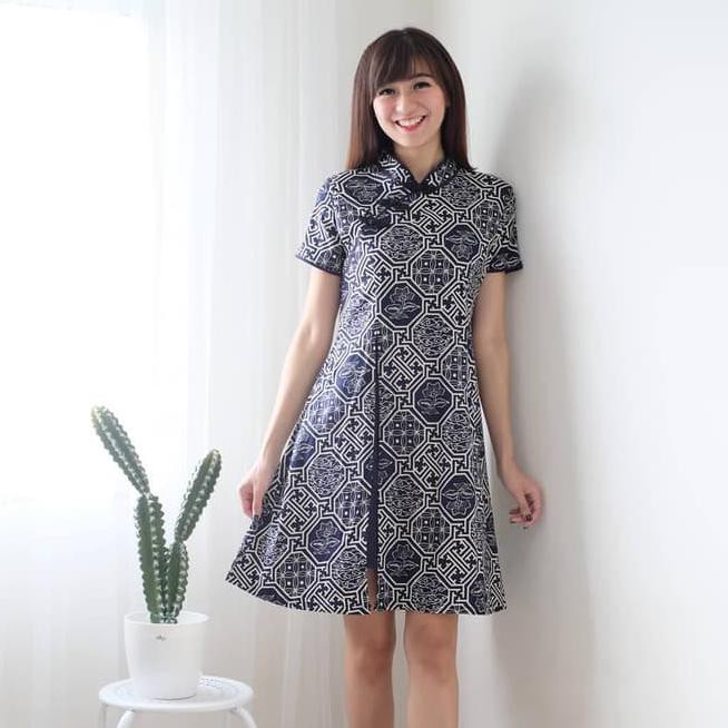 Dress Atasan Blouse Baju Batik Wanita Murah / Kanaya Halter Side Open - Hitam