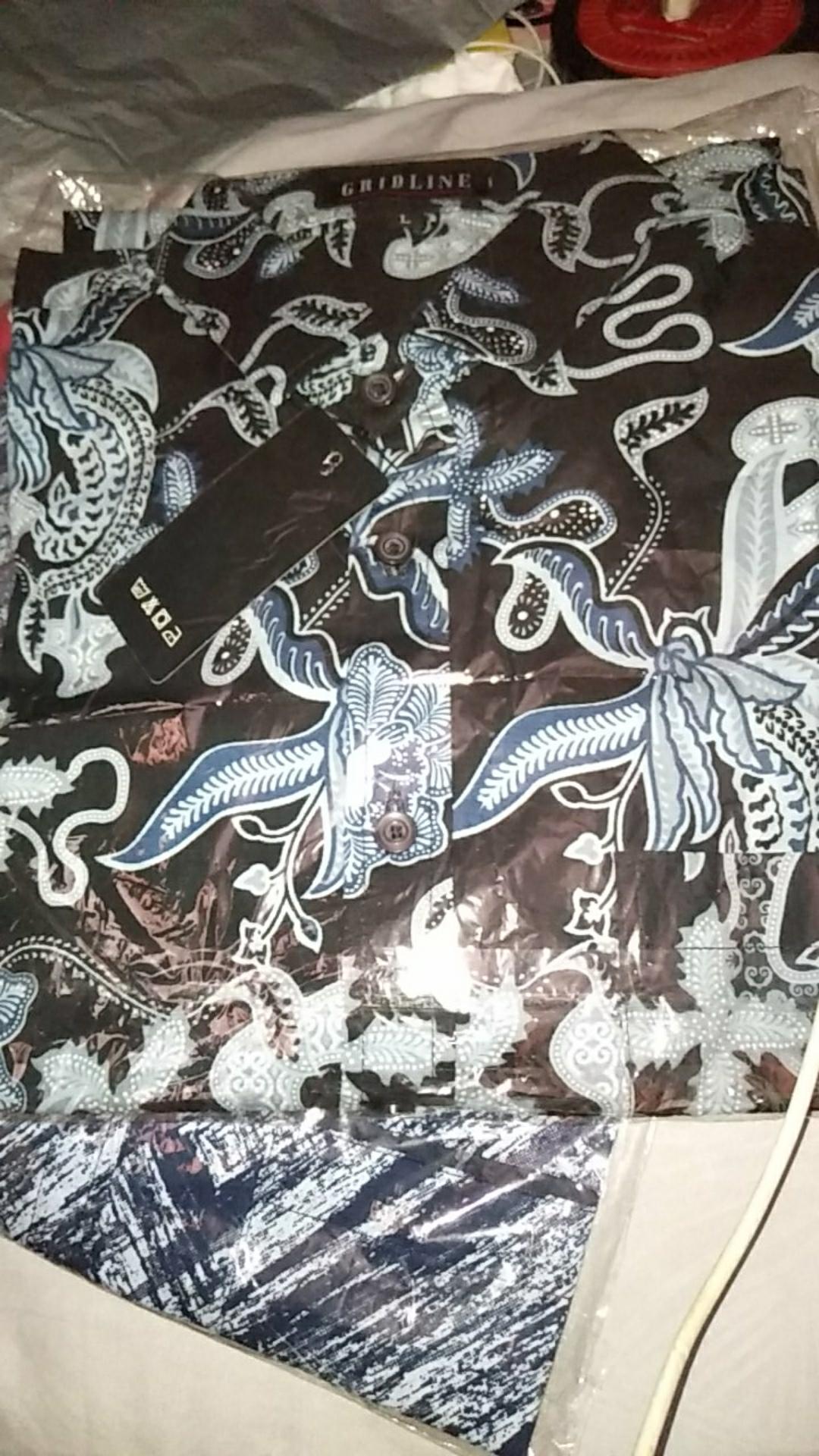 [gridline - R032 & R032-b] Kemeja Batik Pria Katun Lengan Pendek Regular Batik