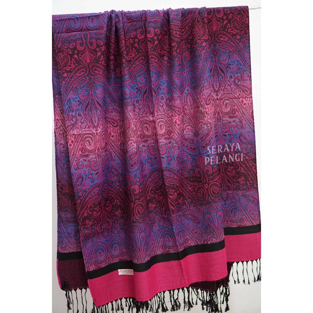 Pashmina Cashmere Tebal Ukuran Lebar 03 | Motif Keong/Sulur | Syal | Shawl | Kashmir | Scarf | Pasmina | Souvenir | Hadiah Ulang Tahun | Birthday Gift | Aksesoris Fashion Wanita Pria | Premium Import Quality | Grosir Murah | Luxury Scarf