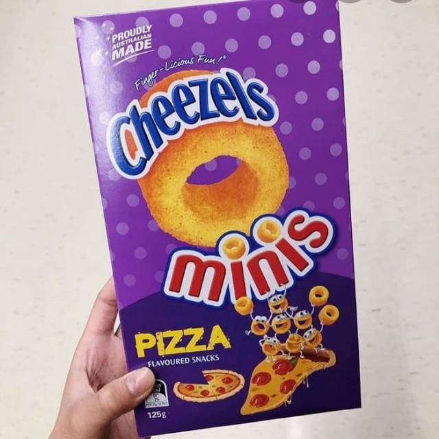 

Cheezels minis pizza