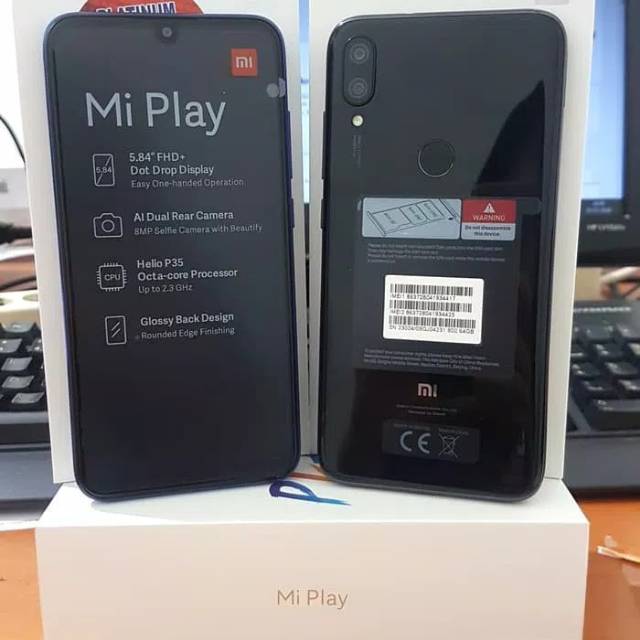 NEW XIAOMI MI Play RAM 4 Gb ROM 64GB GARANSI DISTRIBUTOR - BLACK