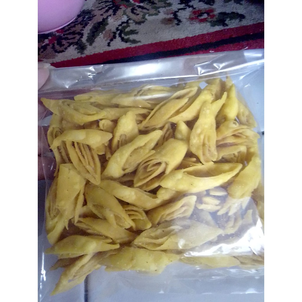 

Kue bawang