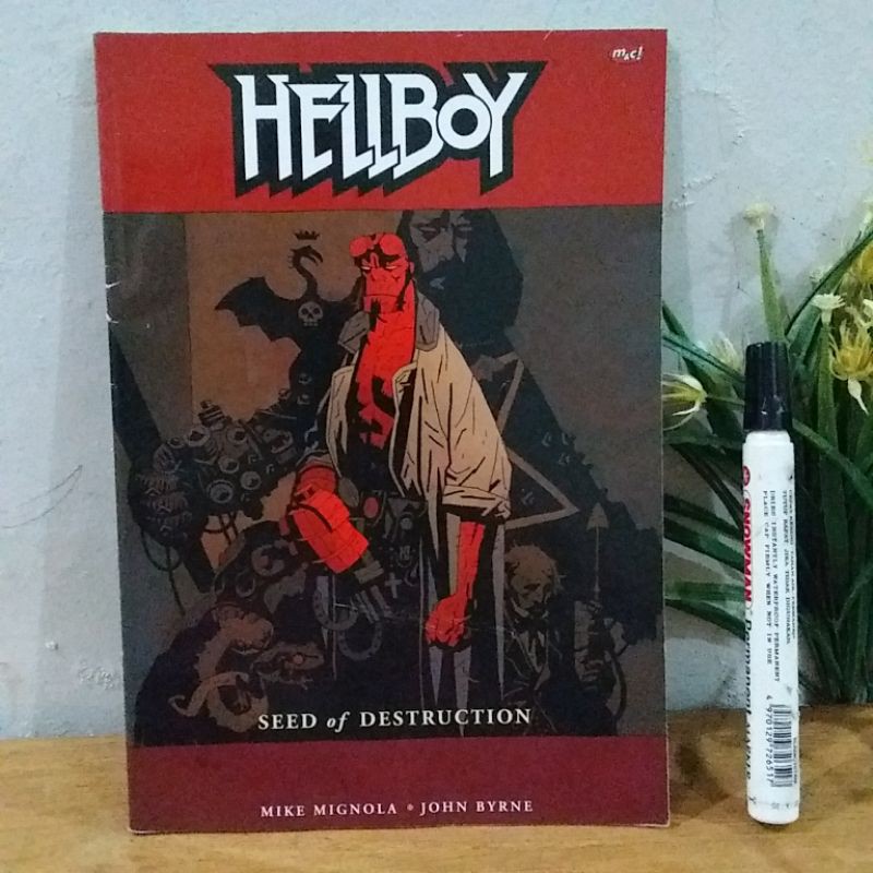 komik grafis hellboy mnc