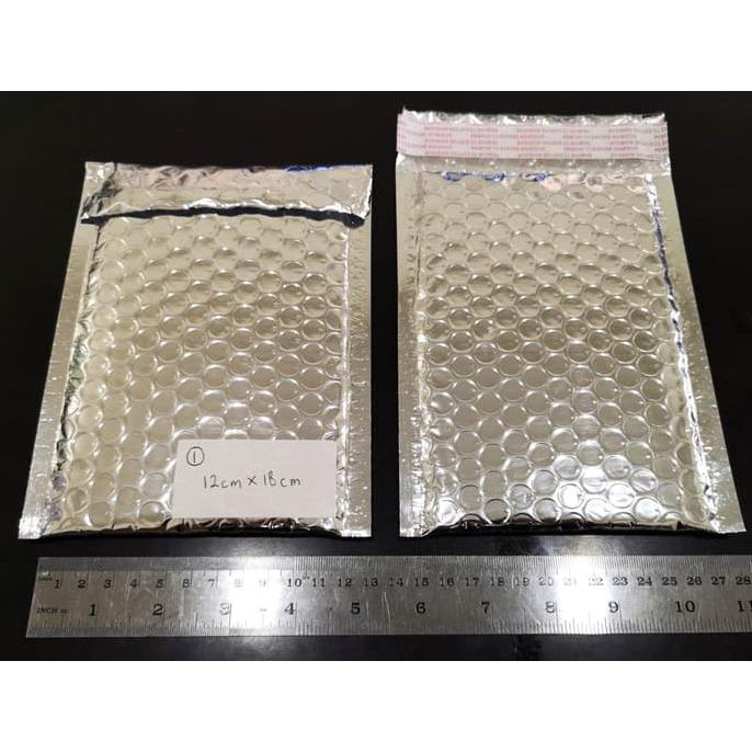 

Bubble Wrap Envelope Packaging Amplop Plastik Pengiriman Barang 18*14 TERPERCAYA