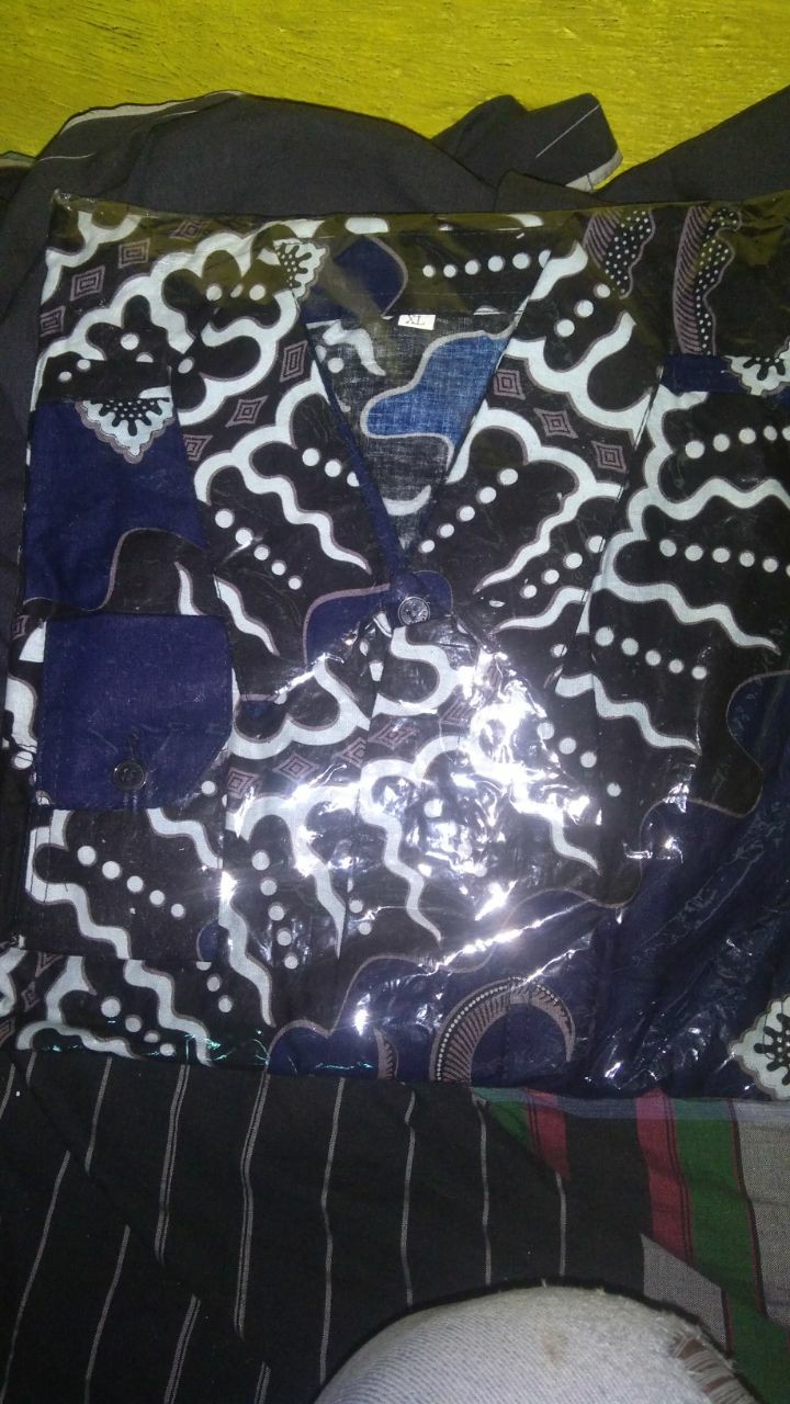 Kemeja Batik Pria Lengan Panjang Size M L Xl/atasan Pria/baju Kondangan