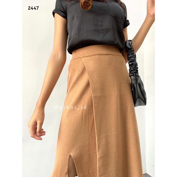 Knit skirt premium / rok rajut panjang a line / rok knit slit samping / rok flare korea hitam modern