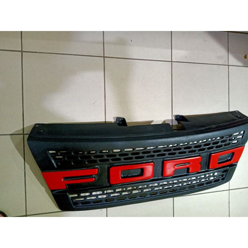 grill ford everest 2008-2010