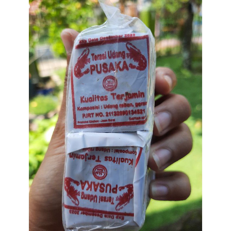 

TERASI UDANG PUSAKA KHAS CIREBON