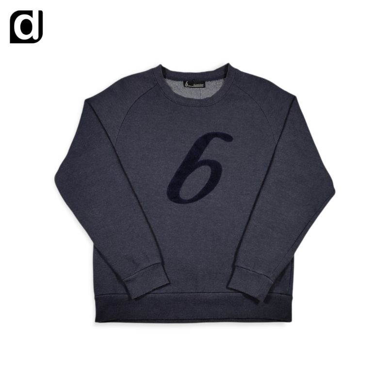 Beyond Closet Crewneck Second Thrift